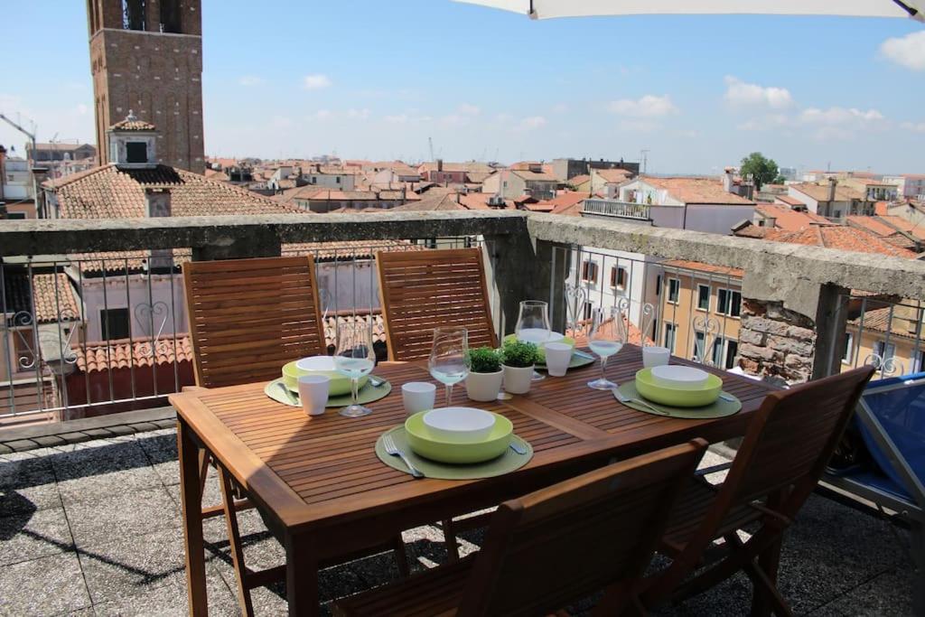 Apartment With Terrace In Chioggia'S Main Square Exteriér fotografie